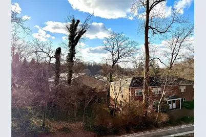 30 Pearsall Avenue #2J, Glen Cove, NY 11542 - Photo 11