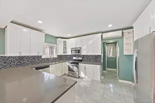 120-44 192nd St, Saint Albans, NY 11412 - Photo 9