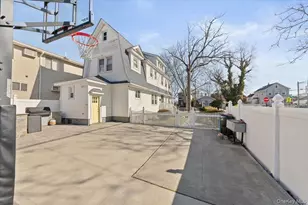 120-44 192nd St, Saint Albans, NY 11412 - Photo 25