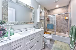 468 Granny Rd, Medford, NY 11763 - Photo 15