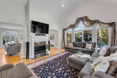 7 Pitch Pine Court, Northport, NY 11768 - Photo 17