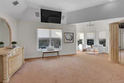 7 Pitch Pine Court, Northport, NY 11768 - Photo 23