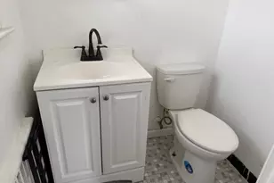 8-27 Hartman Ln, Far Rockaway, NY 11691 - Photo 13