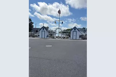 3 Hudson Street W, East Rockaway, NY 11518 - Photo 3