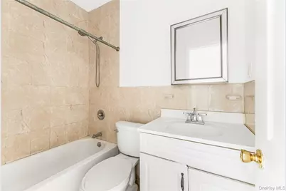 214 E Prospect Avenue, Mount Vernon, NY 10550 - Photo 13