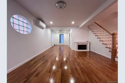 2522 Seymour Avenue, Bronx, NY 10469 - Photo 11