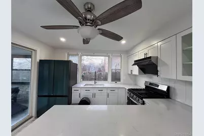 2522 Seymour Avenue, Bronx, NY 10469 - Photo 25