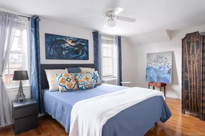 469 Minnieford Avenue, Bronx, NY 10464 - Photo 11