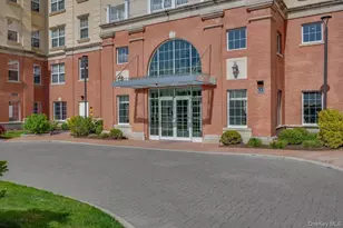 10 Byron Pl, Larchmont, NY 10538 - Photo 25