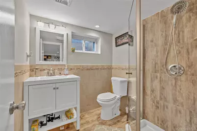 1863 Chester Drive, East Meadow, NY 11554 - Photo 29