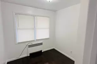 9 Ferndale Dr, Hicksville, NY 11801 - Photo 19