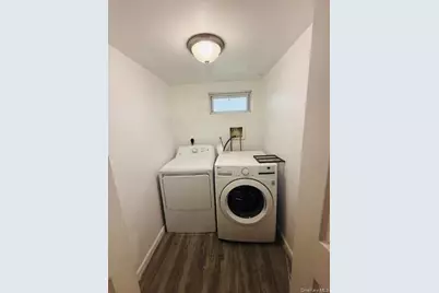 9 Ferndale Drive, Hicksville, NY 11801 - Photo 27