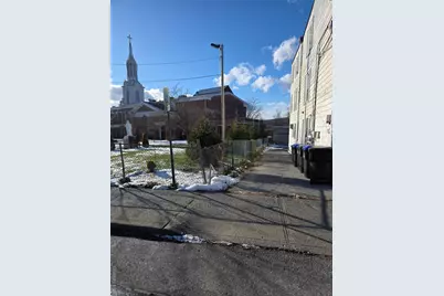 18 Davis Street, Poughkeepsie, NY 12601 - Photo 15