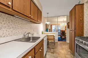 30 Barstow Rd, Great Neck, NY 11021 - Photo 9