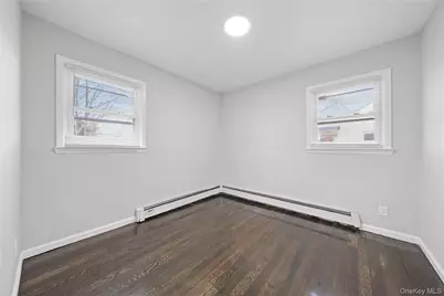 193 N Arizona Road, West Babylon, NY 11704 - Photo 7