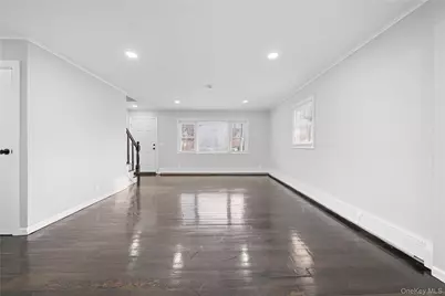 193 N Arizona Road, West Babylon, NY 11704 - Photo 9