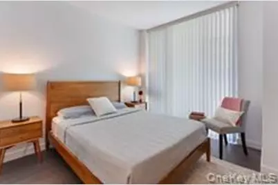 131-03 40 Road #10 Q, Flushing, NY 11354 - Photo 5