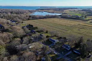 1125 Pequash Ave, Cutchogue, NY 11935 - Photo 37