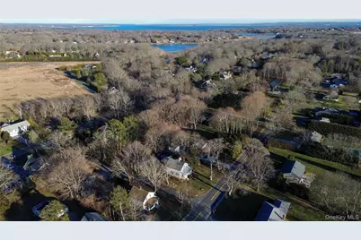 1125 Pequash Avenue, Cutchogue, NY 11935 - Photo 35