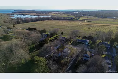 1125 Pequash Avenue, Cutchogue, NY 11935 - Photo 39