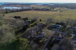 1125 Pequash Ave, Cutchogue, NY 11935 - Photo 39