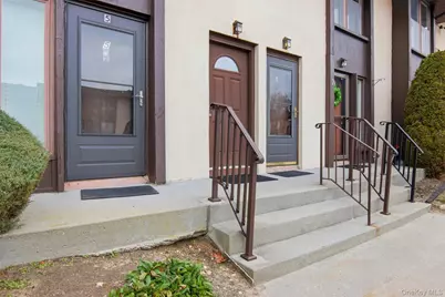 8 Dogwood Court #8, Selden, NY 11784 - Photo 3