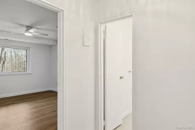 8 Dogwood Court #8, Selden, NY 11784 - Photo 15