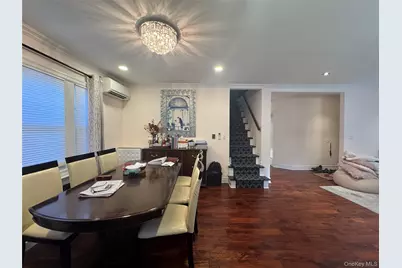 4020 249th Street, Little Neck, NY 11363 - Photo 7