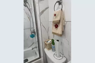 [Address not provided], Hempstead, NY 11550 - Photo 5