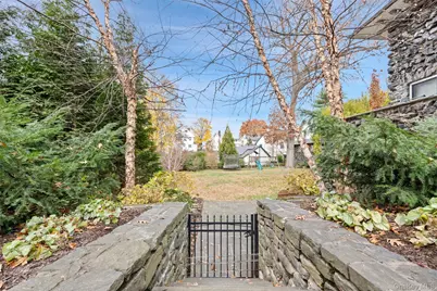 65 Harmon Avenue, Pelham, NY 10803 - Photo 41