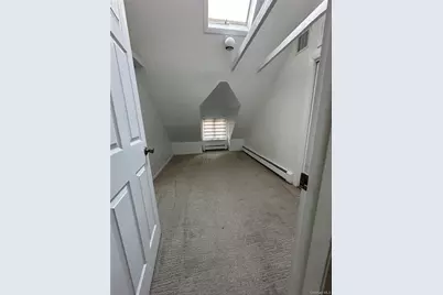 5 Beverly Road, Port Washington, NY 11050 - Photo 9