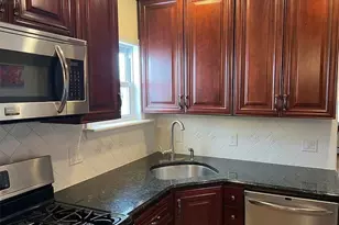 21 Oceanview Ave, Valley Stream, NY 11581 - Photo 5