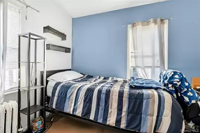 49 Cleveland Street, White Plains, NY 10606 - Photo 27