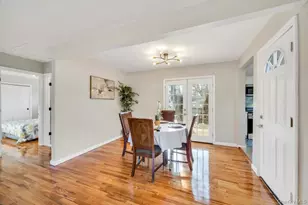 42 Gates Ave, Brentwood, NY 11717 - Photo 9