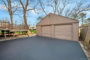 42 Gates Ave, Brentwood, NY 11717 - Photo 3