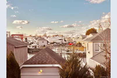 33 Central Avenue, Amityville, NY 11701 - Photo 11