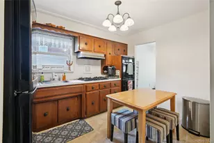 90-28 83rd Ave, Glendale, NY 11385 - Photo 15