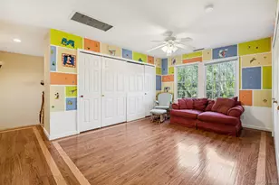 10 W Sanders St, Greenlawn, NY 11740 - Photo 21