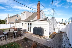 4030 Avoca Ave, Bethpage, NY 11714 - Photo 5