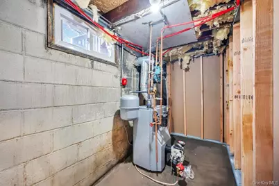 18 S 28th Street, Wyandanch, NY 11798 - Photo 23