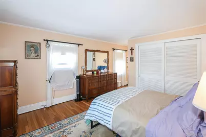 71 Beechwood Avenue, Manhasset, NY 11030 - Photo 19