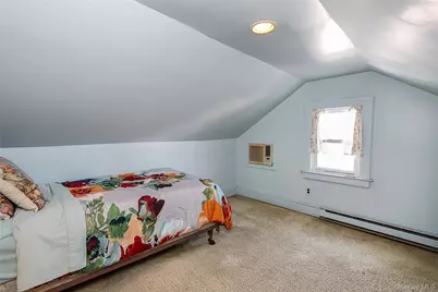 71 Beechwood Avenue, Manhasset, NY 11030 - Photo 25