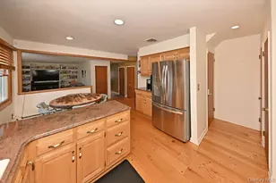 7 Lexington Rd, New City, NY 10956 - Photo 13