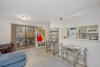 615 Broadway #83, Amityville, NY 11701 - Photo 11