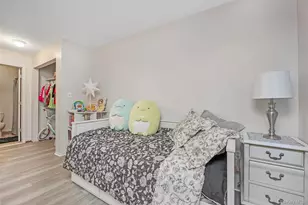 615 Broadway, Amityville, NY 11701 - Photo 17