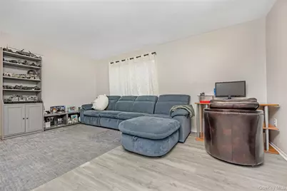 615 Broadway #83, Amityville, NY 11701 - Photo 9