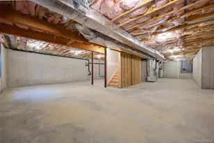 30 Kensington Ln, Poughkeepsie, NY 12603 - Photo 27