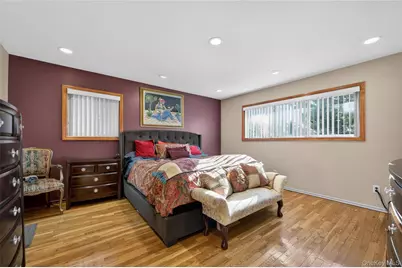 1 Peppermill Road, Roslyn, NY 11576 - Photo 17