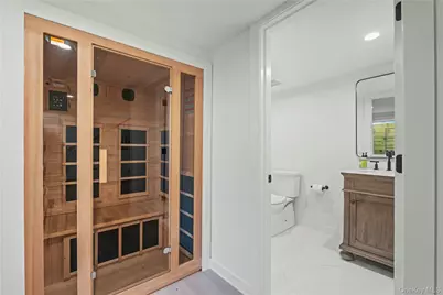 7 Midhampton Court, Quogue, NY 11959 - Photo 25