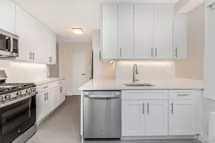 3333 Henry Hudson Pkwy, Bronx, NY 10463 - Photo 7